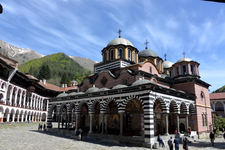 The inscription of Rila Monastery as UNESCO World Cultural Heritage is the pride of Bulgarians. In the main church “Nativity of the Virgin Mary”, there are impressive wall-paintings. The church, tower and courtyards are surrounded by the monastery. The whole complex is designed with a concept of lines.