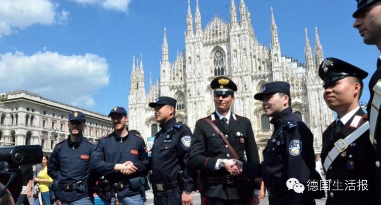 China Cops at ITALY