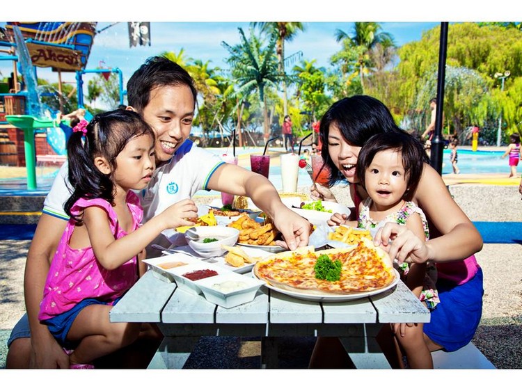 13. Family Dining @ Port Belly