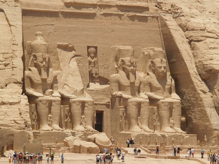 Abu-Simbel Ramesses