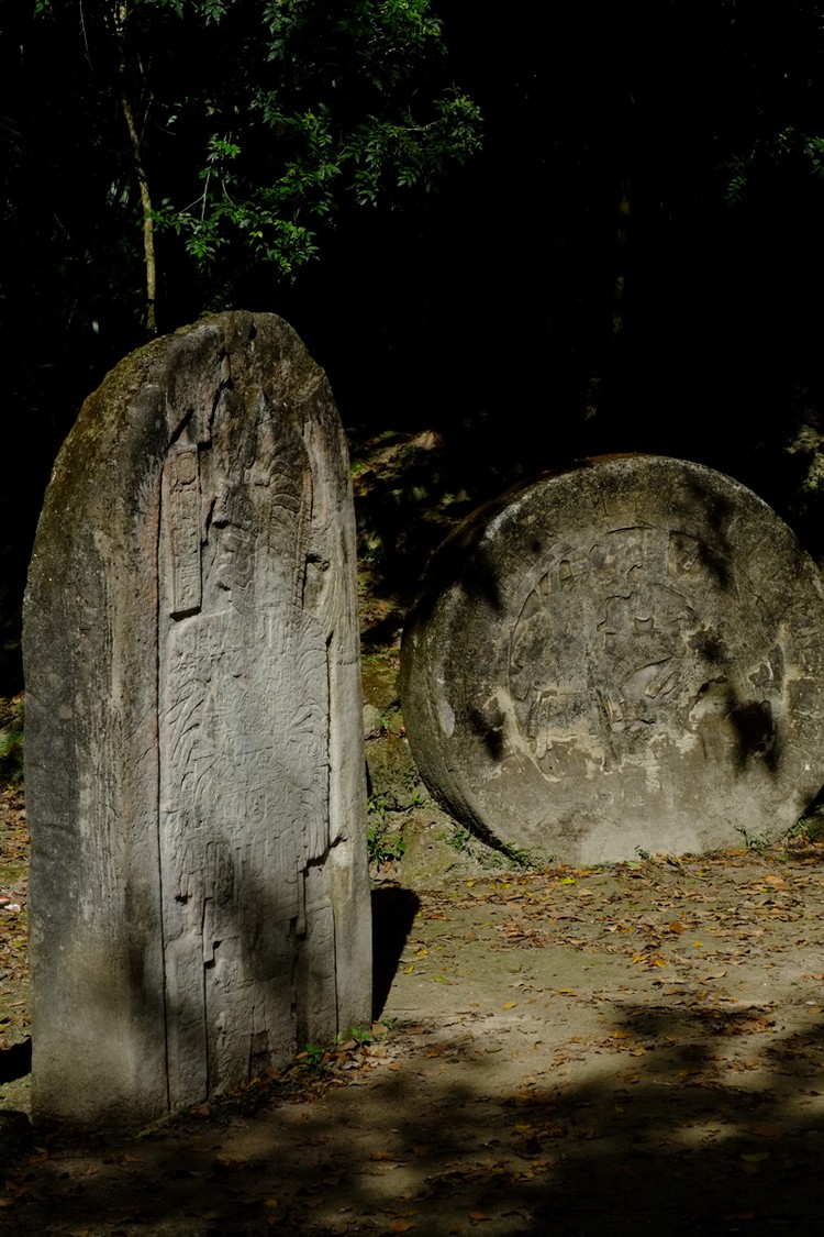 蒂高尔国家公园的石碑，记录了玛雅文明的历史。