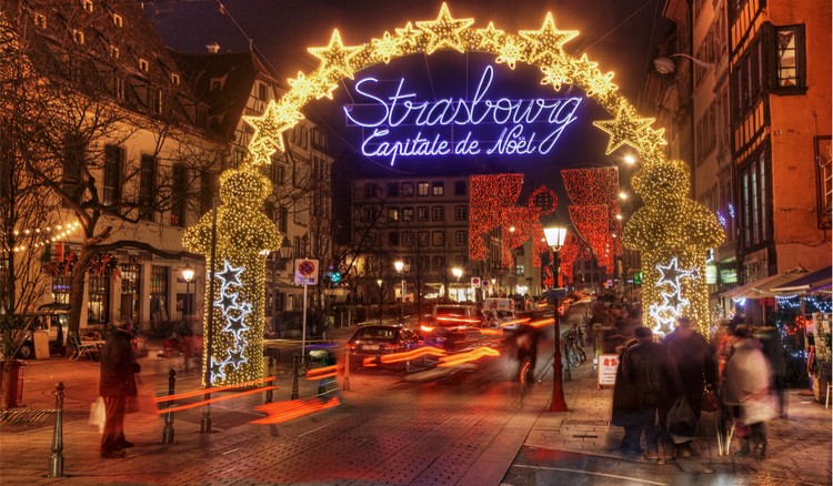 Strasbourg-Christmas-_121831378