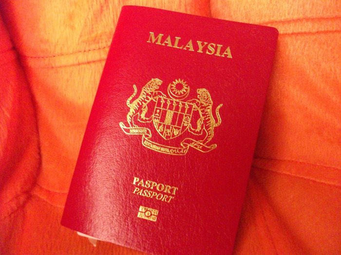 全球最好用护照   大马享152国免签排9
