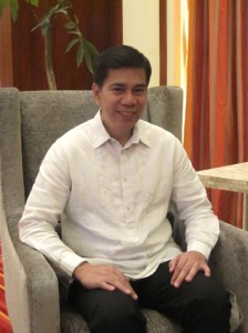 BENITO C.BENGZON,JR. 部长助理 菲律宾国家旅游局发展部