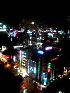浪漫安静的釜山城市夜景...