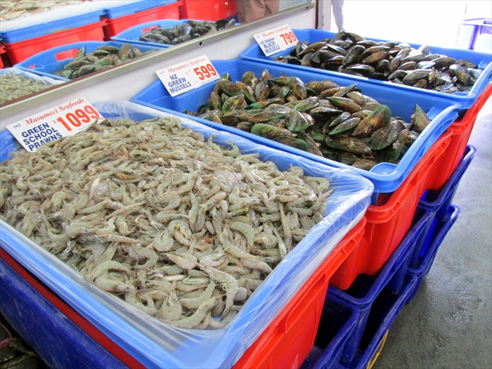除了数量，海鲜的销售种类之多还号称世界第二咧～